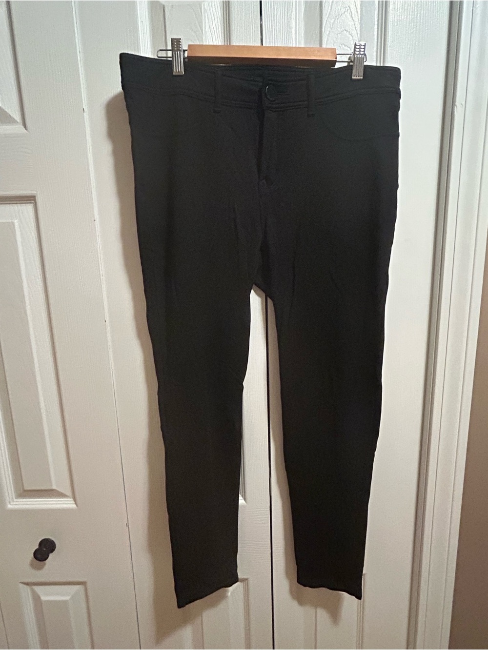 Seven Black Slim Stretch Ponte Pants